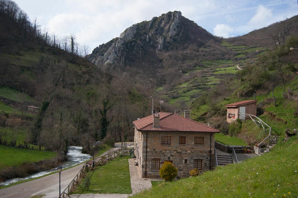 Apartamentos Rurales Casa Marcelo Veigas エクステリア 写真