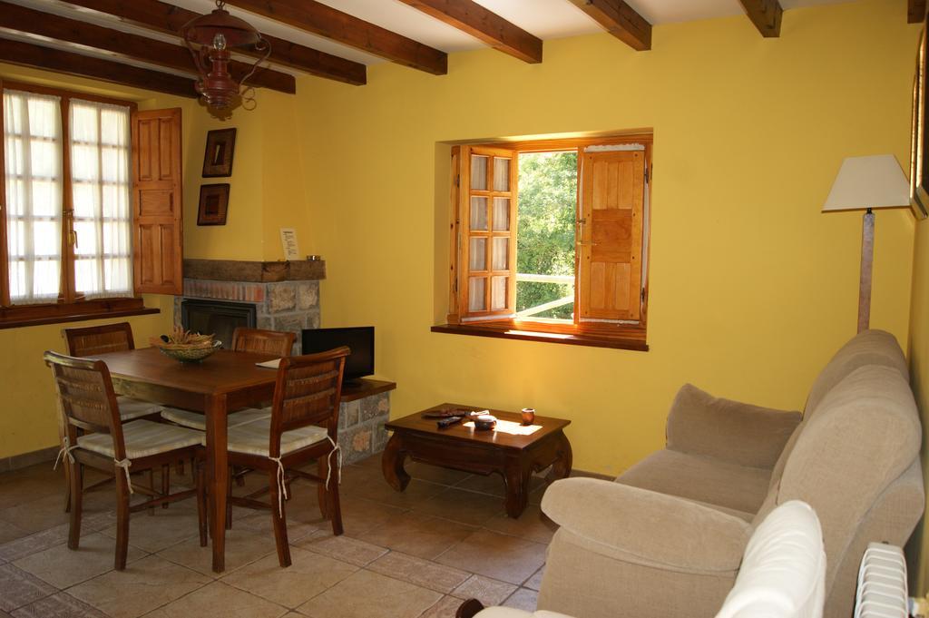 Apartamentos Rurales Casa Marcelo Veigas エクステリア 写真