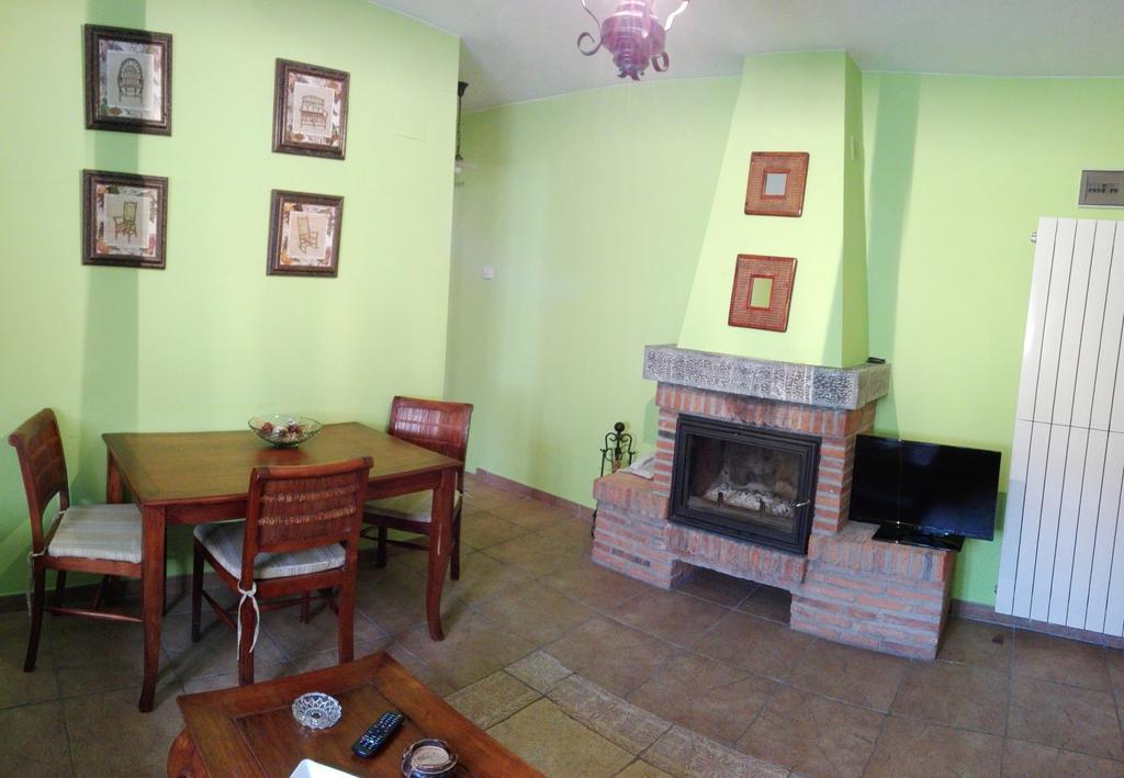 Apartamentos Rurales Casa Marcelo Veigas エクステリア 写真