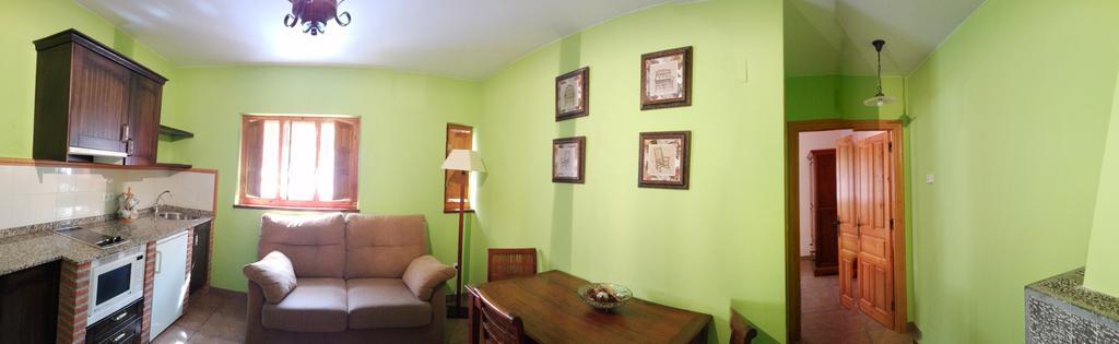 Apartamentos Rurales Casa Marcelo Veigas エクステリア 写真