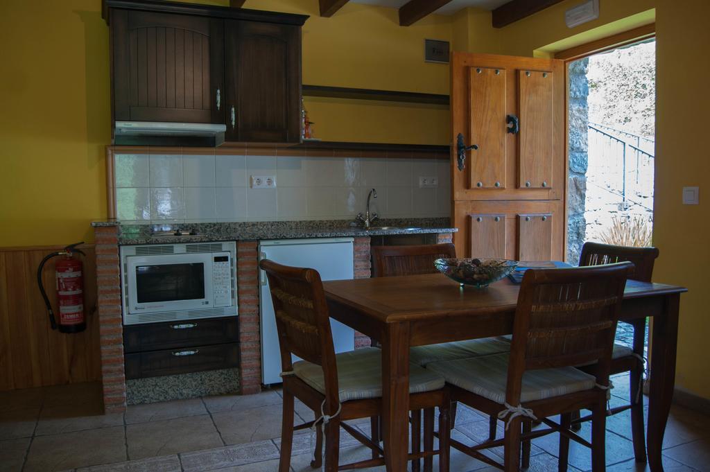 Apartamentos Rurales Casa Marcelo Veigas エクステリア 写真